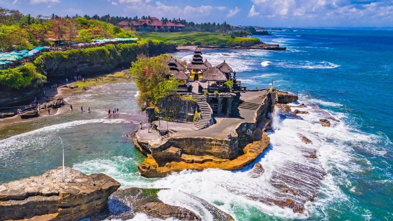 Tropical Dreams: Bali Bliss Unveiled